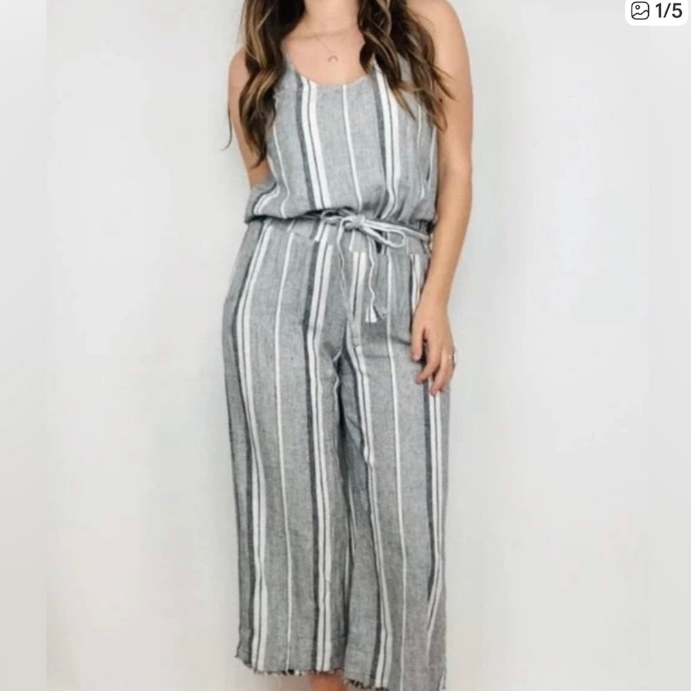 Anthropologie Cloth & Stone Sleeveless Wide Leg Striped Jumpsuit Womens size L